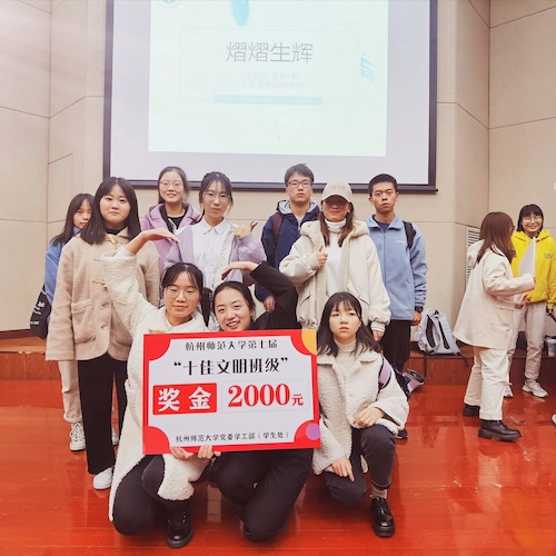 91制片
181班大合照