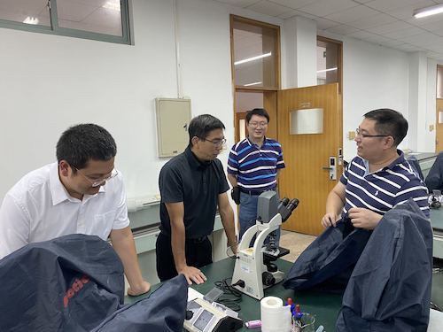 91制片领导调研下沙实验室33