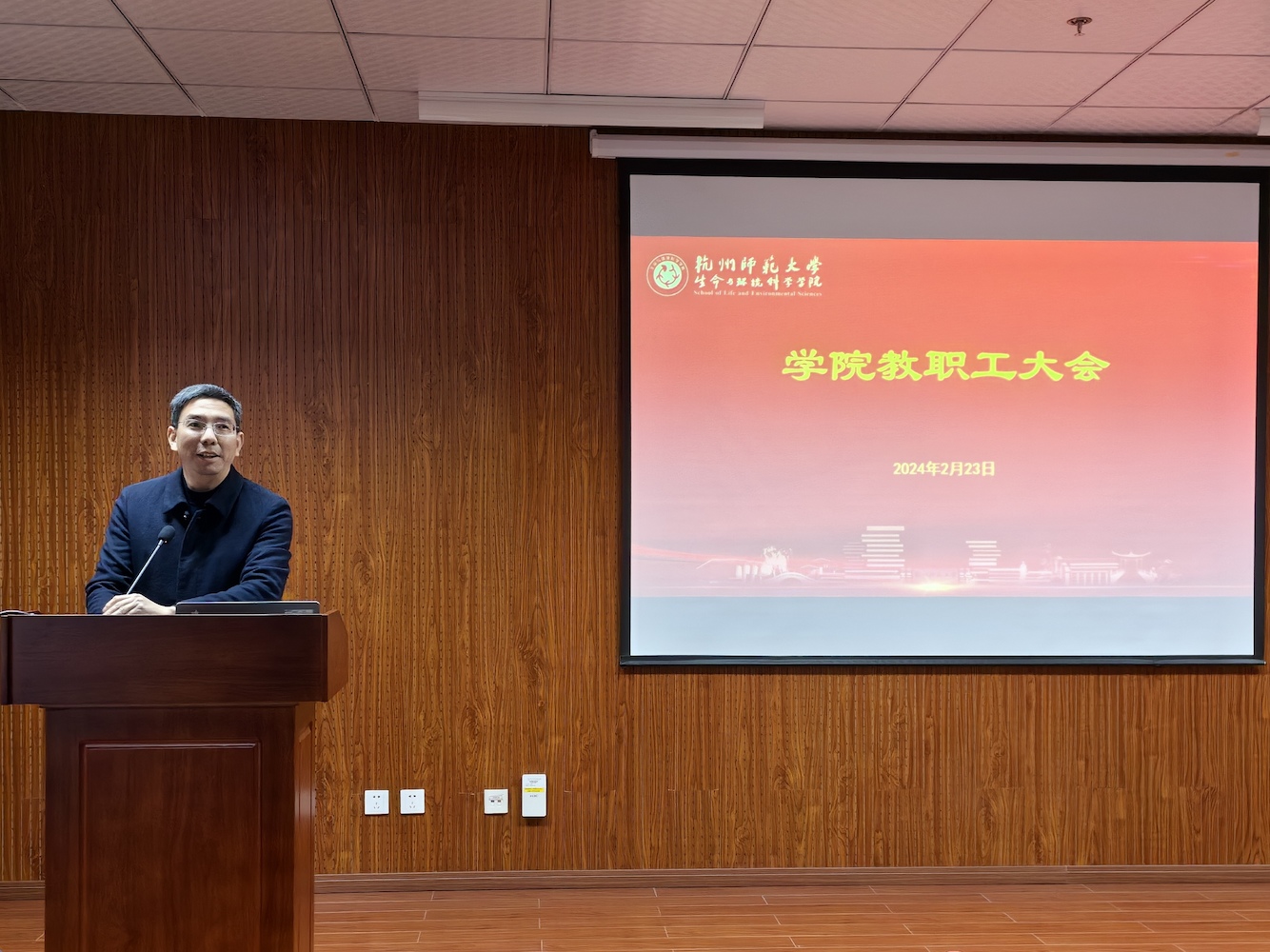 lQDPJx_ikBORI7fNB2vNCeWwmce02vrOMkAFxr0h-EH4AA_2533_1899